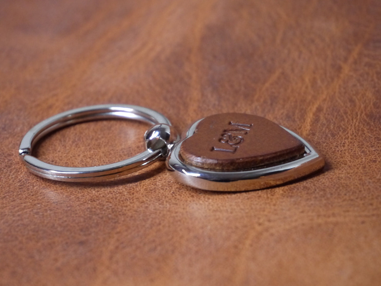 Quality leather key ring