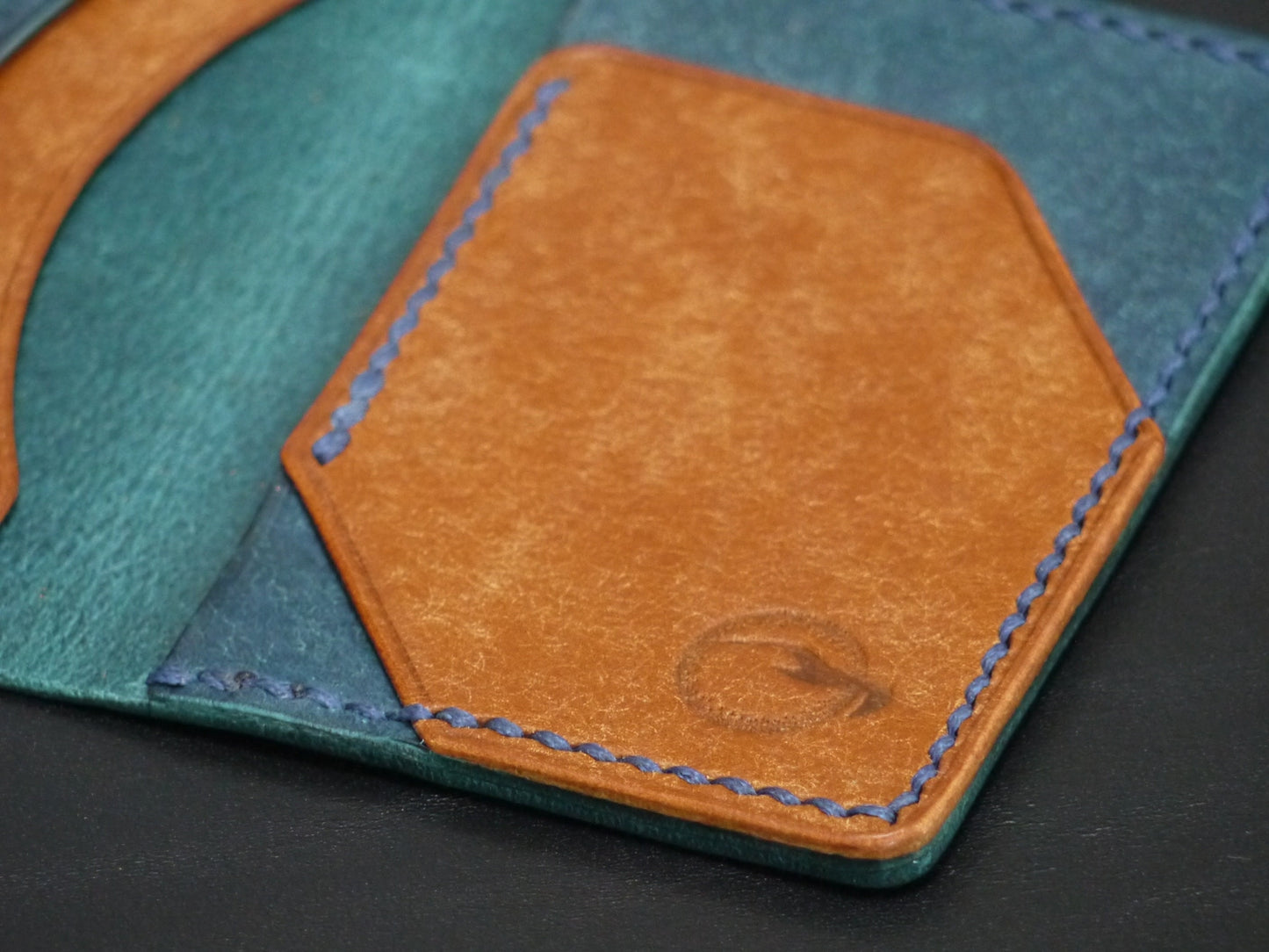 Quality leather wallet UK