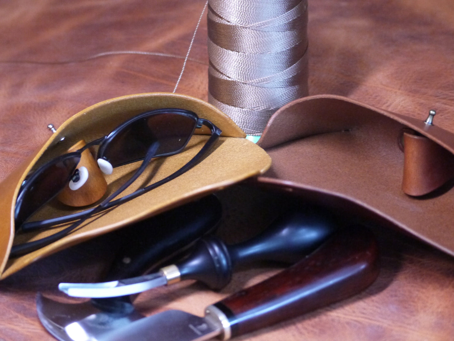 quality leather glasses case