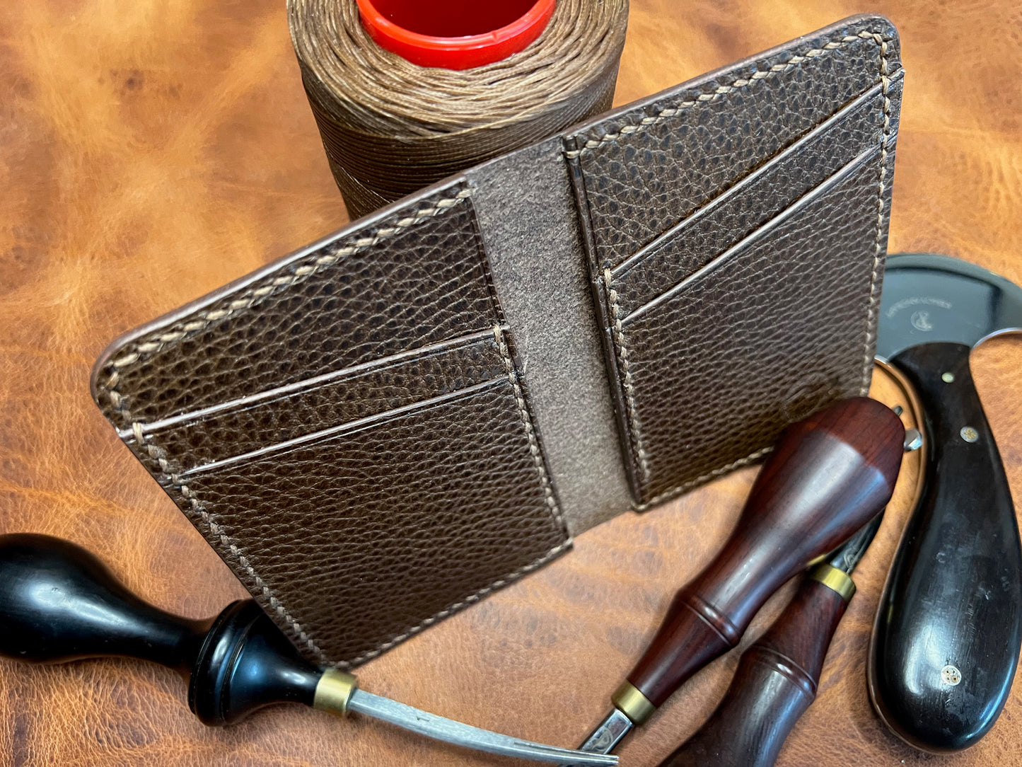 Chief Officer's leather card wallet - pebble beach